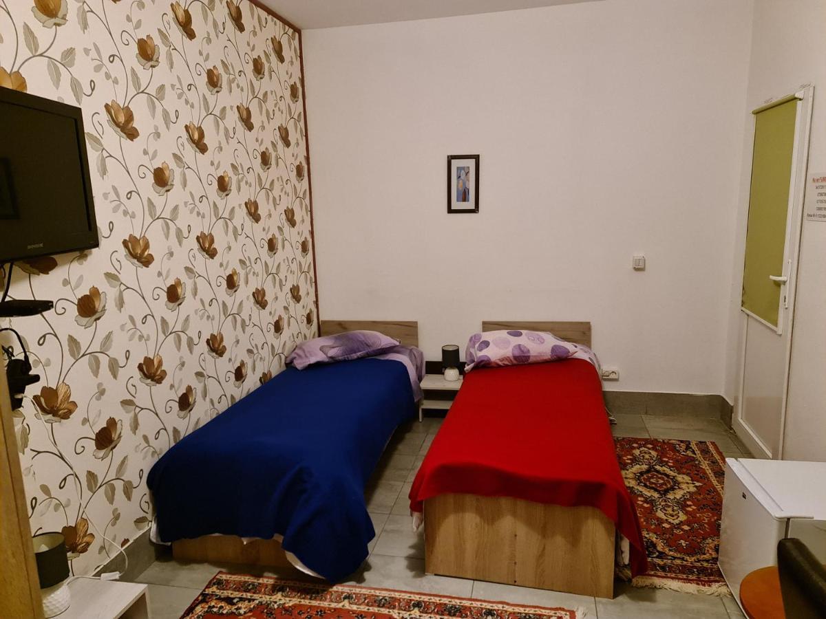 Pensiunea Caraiman Servicii De Cazare Codlea Zewnętrze zdjęcie
