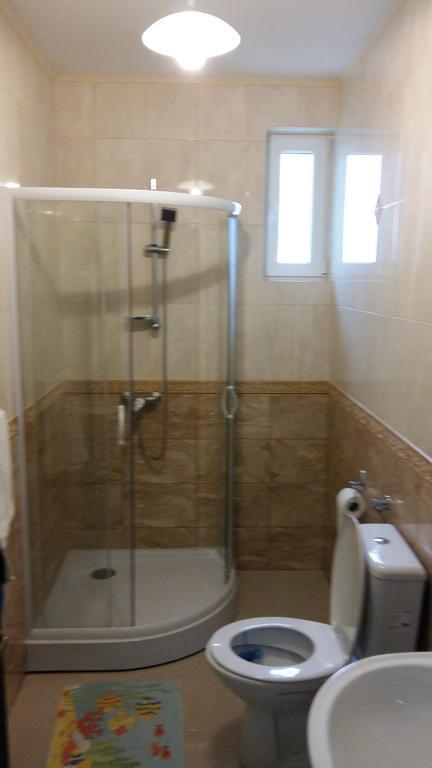 Pensiunea Caraiman Servicii De Cazare Codlea Zewnętrze zdjęcie